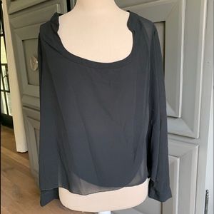 Baluoke • sheer black top